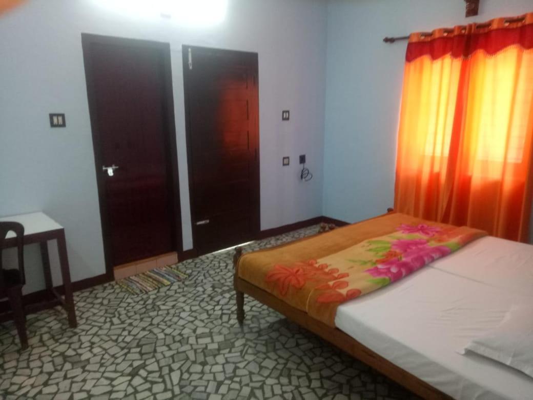Marayoor Tourist Home Munnar Eksteriør bilde